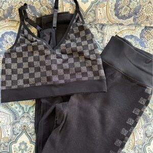 Checkered Black and Gray Sports Bra and Leggings Set
